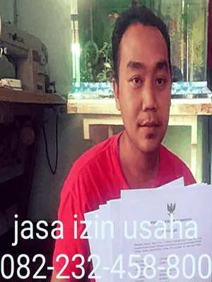 pengusaha jasa pengolahan kain dengan mesin jahit